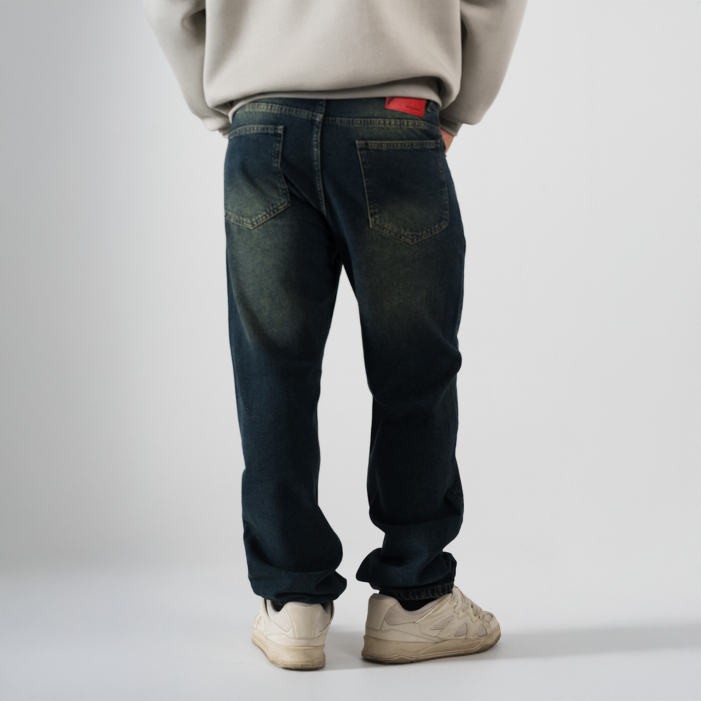 Relaxed Washed Jeans